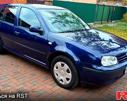 Синий Фольксваген Гольф, объемом двигателя 1.6 л и пробегом 216 тыс. км за 4850 $, фото 1 на Automoto.ua