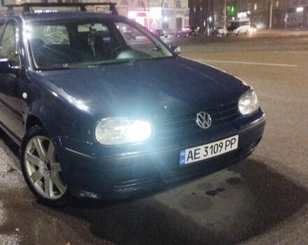 Синий Фольксваген Гольф, объемом двигателя 1.6 л и пробегом 493 тыс. км за 2500 $, фото 5 на Automoto.ua