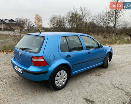 Синій Фольксваген Гольф, об'ємом двигуна 1.39 л та пробігом 204 тис. км за 4399 $, фото 4 на Automoto.ua