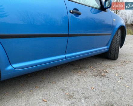 Синій Фольксваген Гольф, об'ємом двигуна 1.39 л та пробігом 204 тис. км за 4399 $, фото 13 на Automoto.ua