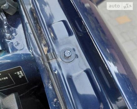 Синий Фольксваген Гольф, объемом двигателя 1.6 л и пробегом 167 тыс. км за 5777 $, фото 68 на Automoto.ua
