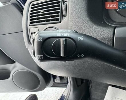 Синий Фольксваген Гольф, объемом двигателя 1.6 л и пробегом 182 тыс. км за 4999 $, фото 18 на Automoto.ua