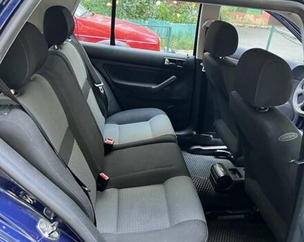 Синій Фольксваген Гольф, об'ємом двигуна 1.6 л та пробігом 179 тис. км за 4700 $, фото 10 на Automoto.ua