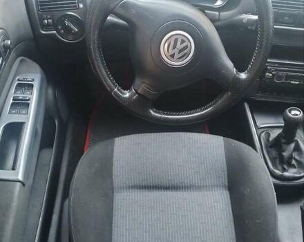 Синий Фольксваген Гольф, объемом двигателя 1.6 л и пробегом 262 тыс. км за 3900 $, фото 21 на Automoto.ua