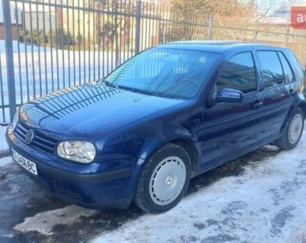 Синий Фольксваген Гольф, объемом двигателя 1.39 л и пробегом 230 тыс. км за 3500 $, фото 5 на Automoto.ua