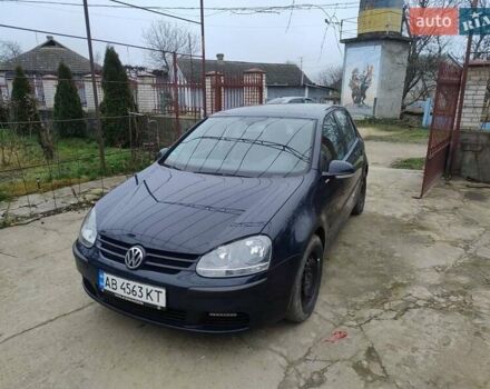 Синий Фольксваген Гольф, объемом двигателя 1.6 л и пробегом 170 тыс. км за 4000 $, фото 2 на Automoto.ua