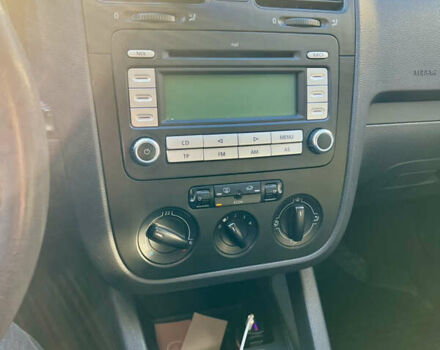 Синій Фольксваген Гольф, об'ємом двигуна 1.39 л та пробігом 240 тис. км за 4300 $, фото 9 на Automoto.ua