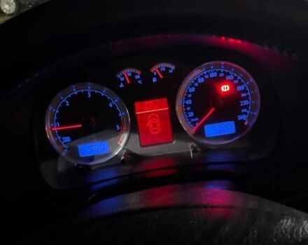 Синій Фольксваген Гольф, об'ємом двигуна 1.9 л та пробігом 427 тис. км за 2100 $, фото 6 на Automoto.ua