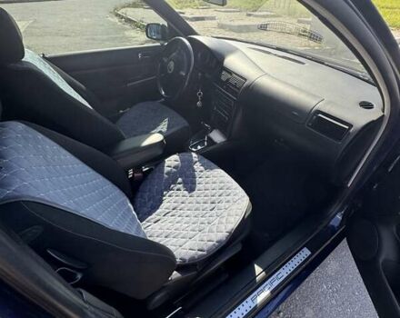 Синий Фольксваген Гольф, объемом двигателя 1.6 л и пробегом 280 тыс. км за 5300 $, фото 10 на Automoto.ua