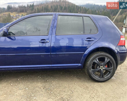 Синий Фольксваген Гольф, объемом двигателя 1.6 л и пробегом 250 тыс. км за 3500 $, фото 1 на Automoto.ua