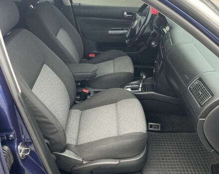 Синий Фольксваген Гольф, объемом двигателя 1.6 л и пробегом 218 тыс. км за 5100 $, фото 7 на Automoto.ua