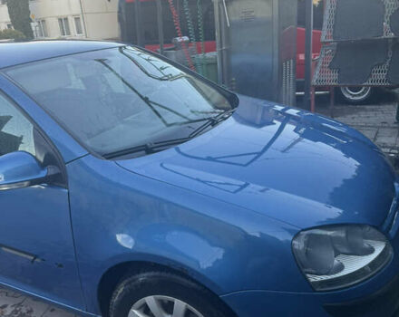 Синий Фольксваген Гольф, объемом двигателя 1.6 л и пробегом 210 тыс. км за 5099 $, фото 5 на Automoto.ua