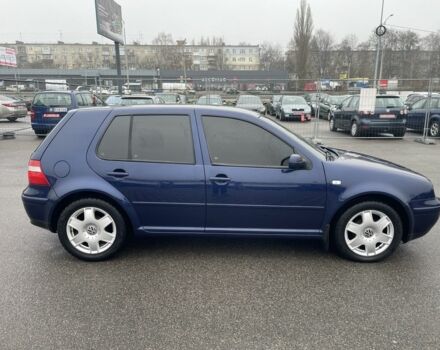 Синий Фольксваген Гольф, объемом двигателя 1.6 л и пробегом 218 тыс. км за 5100 $, фото 3 на Automoto.ua