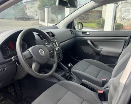 Синий Фольксваген Гольф, объемом двигателя 1.6 л и пробегом 250 тыс. км за 5500 $, фото 6 на Automoto.ua