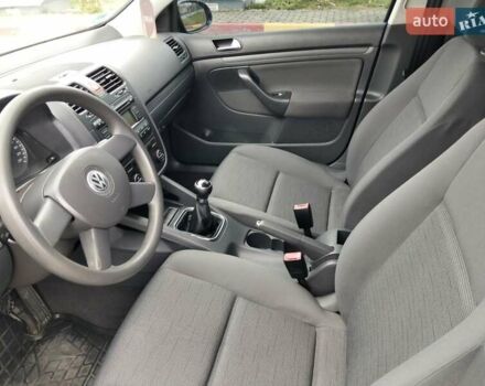 Синий Фольксваген Гольф, объемом двигателя 1.39 л и пробегом 217 тыс. км за 4750 $, фото 38 на Automoto.ua