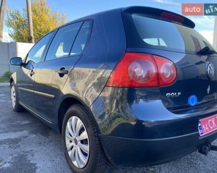 Синий Фольксваген Гольф, объемом двигателя 1.4 л и пробегом 175 тыс. км за 5299 $, фото 5 на Automoto.ua