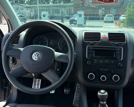 Синий Фольксваген Гольф, объемом двигателя 1.6 л и пробегом 386 тыс. км за 4700 $, фото 14 на Automoto.ua