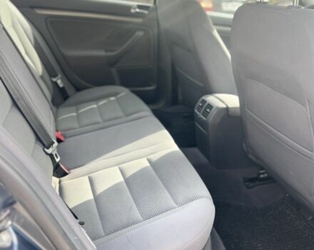 Синий Фольксваген Гольф, объемом двигателя 1.6 л и пробегом 250 тыс. км за 5500 $, фото 8 на Automoto.ua