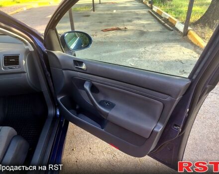 Синий Фольксваген Гольф, объемом двигателя 1.4 л и пробегом 312 тыс. км за 4800 $, фото 11 на Automoto.ua