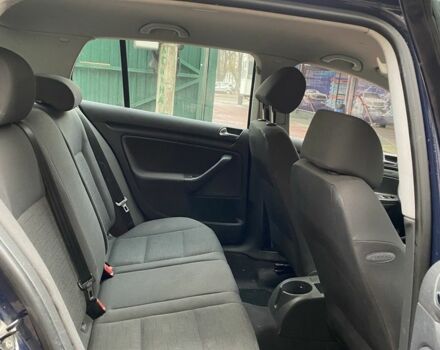 Синий Фольксваген Гольф, объемом двигателя 1.9 л и пробегом 420 тыс. км за 2250 $, фото 5 на Automoto.ua