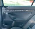 Синий Фольксваген Гольф, объемом двигателя 1.39 л и пробегом 210 тыс. км за 4750 $, фото 17 на Automoto.ua