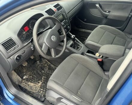 Синий Фольксваген Гольф, объемом двигателя 2 л и пробегом 272 тыс. км за 4800 $, фото 2 на Automoto.ua