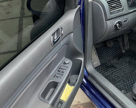 Синий Фольксваген Гольф, объемом двигателя 1.6 л и пробегом 230 тыс. км за 5300 $, фото 9 на Automoto.ua