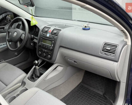 Синий Фольксваген Гольф, объемом двигателя 1.4 л и пробегом 170 тыс. км за 5600 $, фото 17 на Automoto.ua