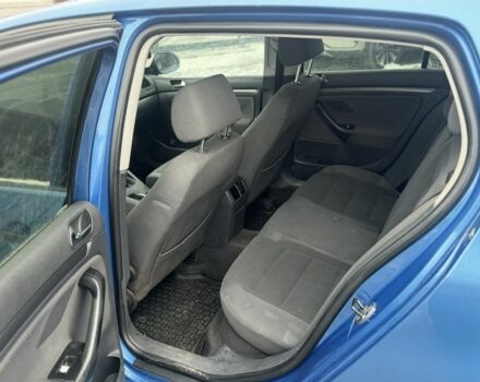 Синий Фольксваген Гольф, объемом двигателя 2 л и пробегом 272 тыс. км за 4800 $, фото 3 на Automoto.ua