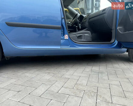 Синий Фольксваген Гольф, объемом двигателя 1.6 л и пробегом 204 тыс. км за 5900 $, фото 11 на Automoto.ua