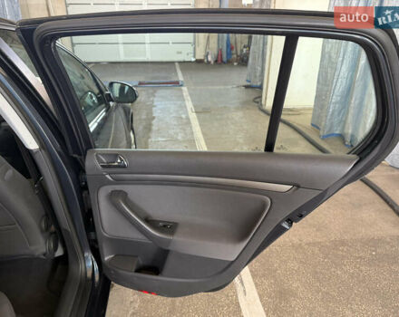 Синий Фольксваген Гольф, объемом двигателя 1.6 л и пробегом 171 тыс. км за 5350 $, фото 26 на Automoto.ua