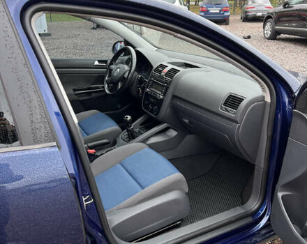 Синий Фольксваген Гольф, объемом двигателя 1.9 л и пробегом 280 тыс. км за 5500 $, фото 14 на Automoto.ua