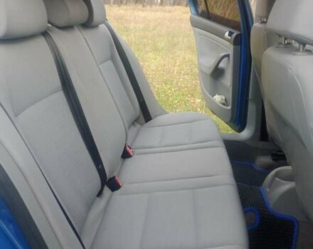 Синий Фольксваген Гольф, объемом двигателя 1.9 л и пробегом 314 тыс. км за 5150 $, фото 33 на Automoto.ua