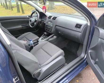 Синий Фольксваген Гольф, объемом двигателя 1.9 л и пробегом 298 тыс. км за 5700 $, фото 13 на Automoto.ua