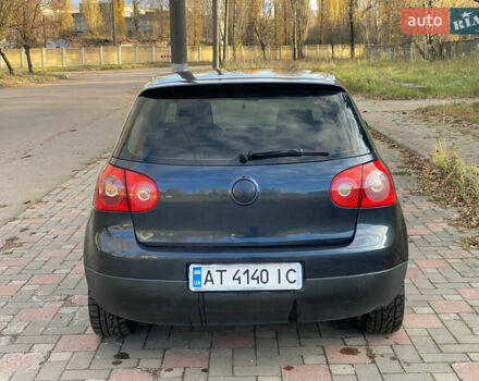 Синий Фольксваген Гольф, объемом двигателя 1.6 л и пробегом 386 тыс. км за 4700 $, фото 5 на Automoto.ua