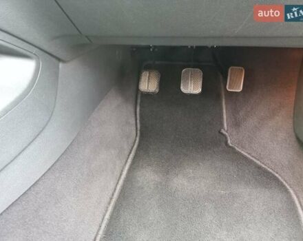 Синій Фольксваген Гольф, об'ємом двигуна 1.39 л та пробігом 239 тис. км за 6200 $, фото 14 на Automoto.ua