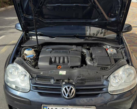 Синій Фольксваген Гольф, об'ємом двигуна 1.6 л та пробігом 270 тис. км за 5600 $, фото 6 на Automoto.ua