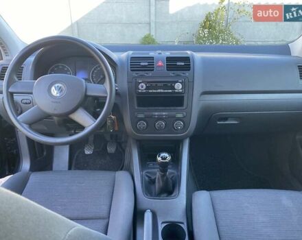 Синий Фольксваген Гольф, объемом двигателя 1.4 л и пробегом 175 тыс. км за 5299 $, фото 29 на Automoto.ua