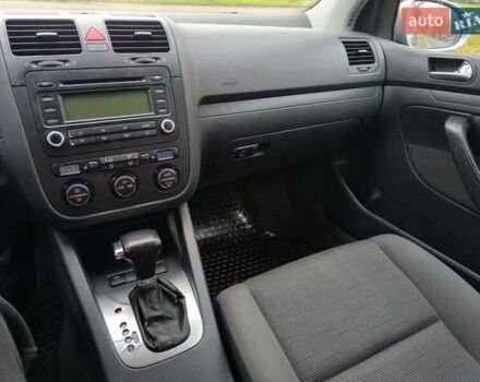 Синий Фольксваген Гольф, объемом двигателя 1.9 л и пробегом 298 тыс. км за 5700 $, фото 16 на Automoto.ua