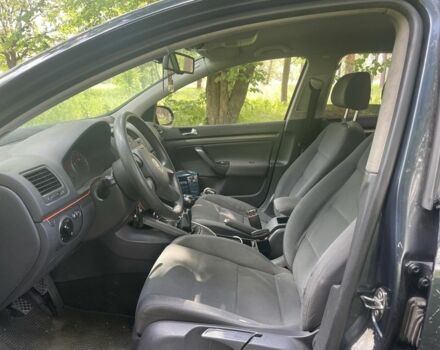 Синий Фольксваген Гольф, объемом двигателя 2 л и пробегом 360 тыс. км за 4500 $, фото 5 на Automoto.ua