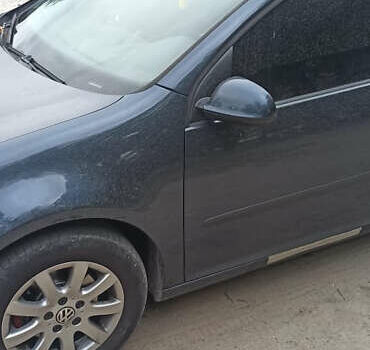 Синий Фольксваген Гольф, объемом двигателя 1.6 л и пробегом 212 тыс. км за 7000 $, фото 1 на Automoto.ua