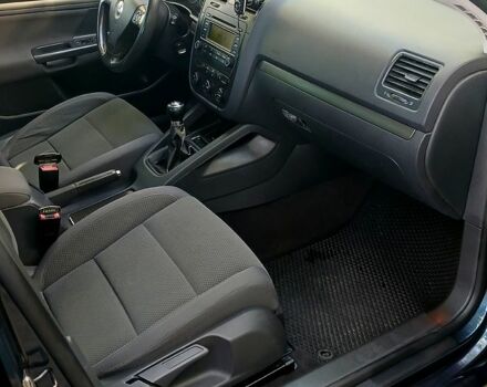 Синий Фольксваген Гольф, объемом двигателя 1.6 л и пробегом 230 тыс. км за 5300 $, фото 10 на Automoto.ua