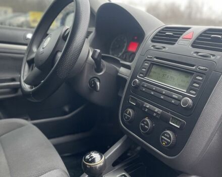 Синий Фольксваген Гольф, объемом двигателя 1.6 л и пробегом 219 тыс. км за 4700 $, фото 4 на Automoto.ua