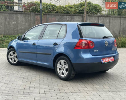 Синий Фольксваген Гольф, объемом двигателя 1.6 л и пробегом 204 тыс. км за 5900 $, фото 2 на Automoto.ua