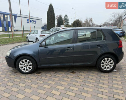 Синий Фольксваген Гольф, объемом двигателя 1.6 л и пробегом 171 тыс. км за 5350 $, фото 3 на Automoto.ua