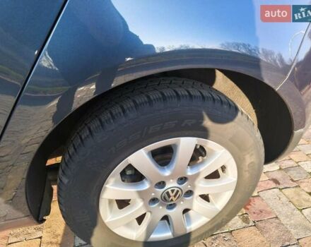 Синий Фольксваген Гольф, объемом двигателя 1.6 л и пробегом 174 тыс. км за 5500 $, фото 12 на Automoto.ua