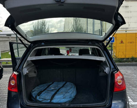 Синий Фольксваген Гольф, объемом двигателя 1.6 л и пробегом 270 тыс. км за 5800 $, фото 6 на Automoto.ua