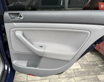 Синий Фольксваген Гольф, объемом двигателя 1.4 л и пробегом 170 тыс. км за 5600 $, фото 15 на Automoto.ua