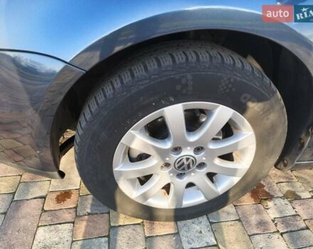 Синий Фольксваген Гольф, объемом двигателя 1.6 л и пробегом 174 тыс. км за 5500 $, фото 11 на Automoto.ua