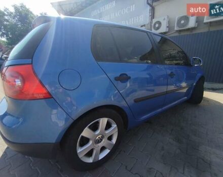 Синий Фольксваген Гольф, объемом двигателя 1.6 л и пробегом 253 тыс. км за 4900 $, фото 1 на Automoto.ua